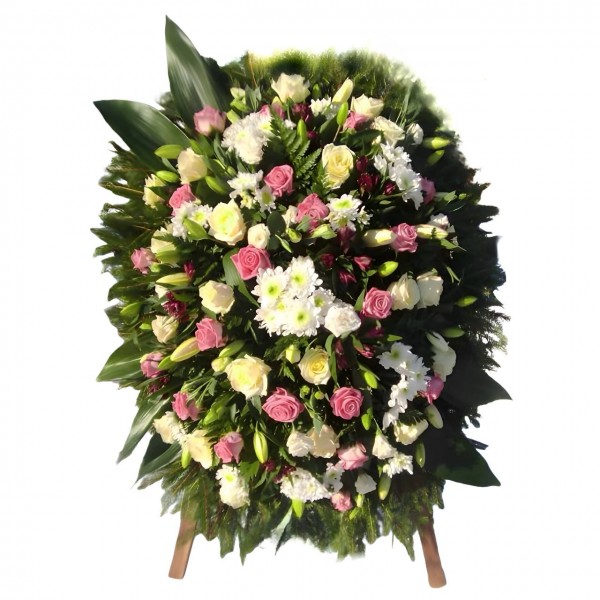 Траурный  венок из живых цветов 130 см. № 53